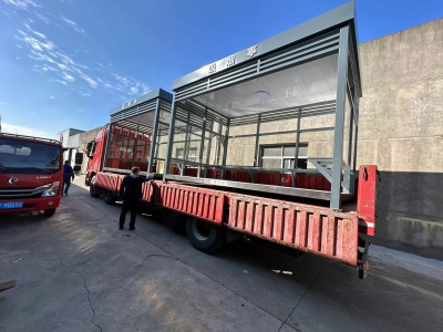 2台吸烟亭发货上海