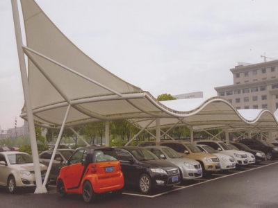 膜结构汽车棚