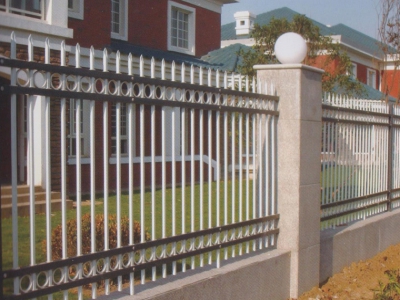 镀锌围墙护栏
